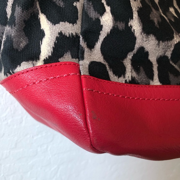 COACH OCELOT LEOPARD CARRIE PARK TOTEBAG - Picture 16 of 16